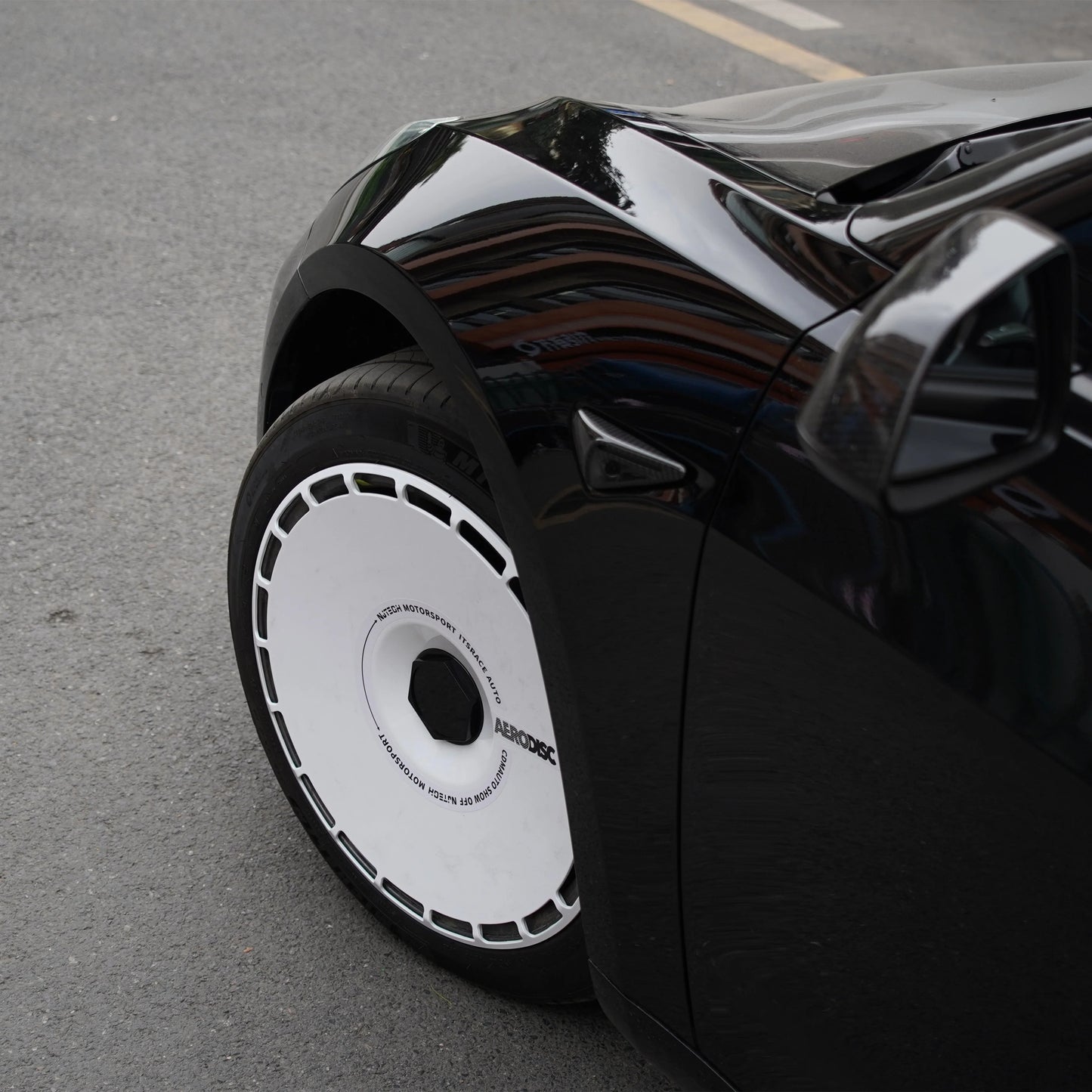 MYAGI AERO+ Tesla Wheel Cover Set